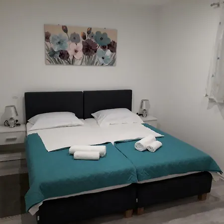 Apartamento Roko *